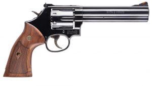 Smith & Wesson 586 Distinguished Combat 38/357